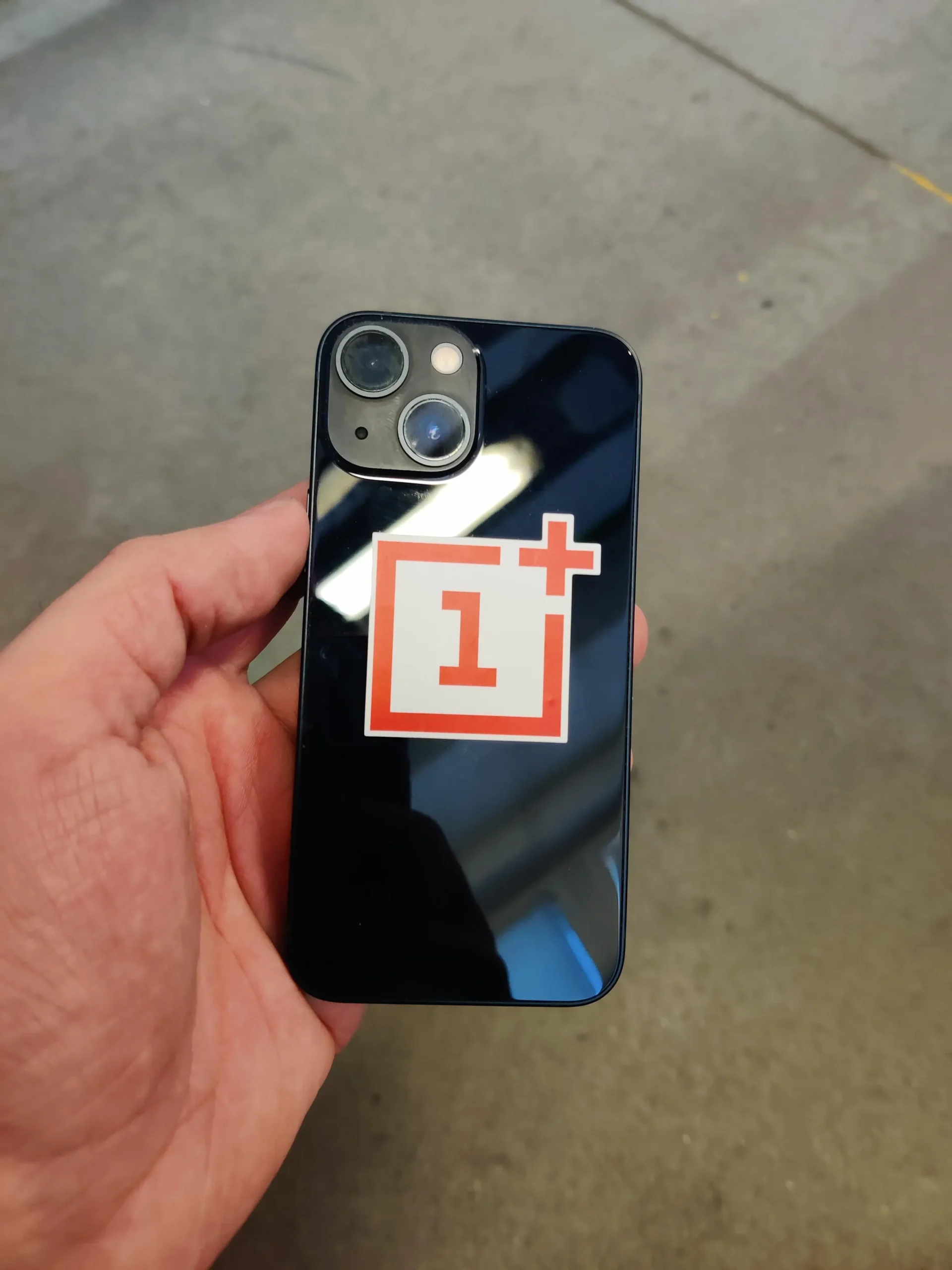 OnePlus 13 Mini: Compact Flagship Smartphone Unveiled